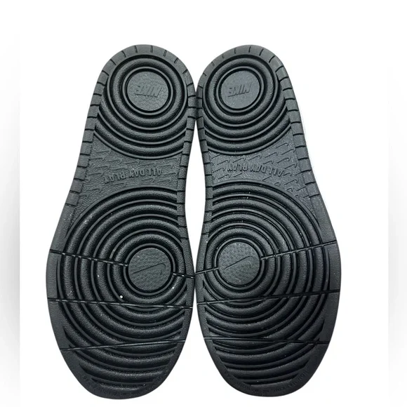 Nike Court Borough Mid 2 shoes